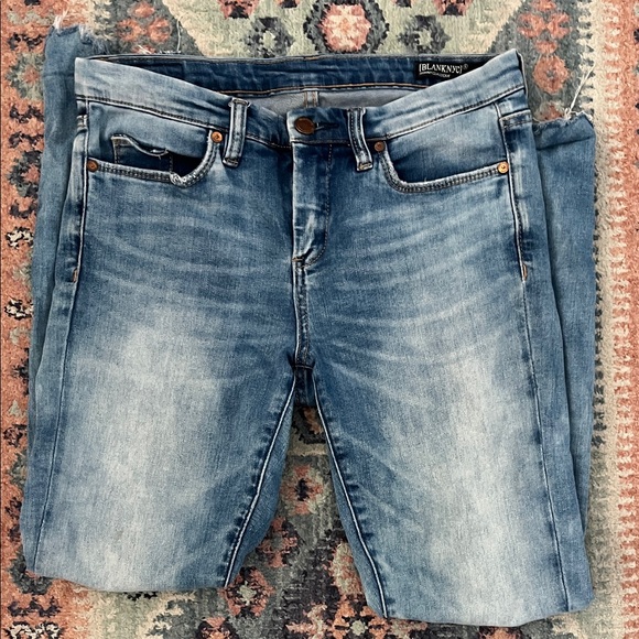Blank NYC Denim - Blank NYC Skinny Classique Distressed Jean
